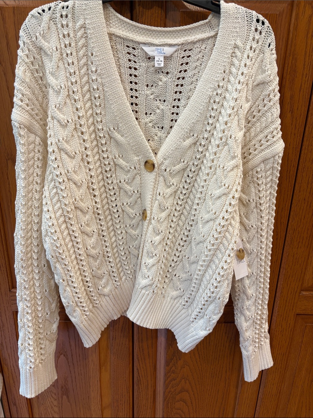 NWT-Time and Tru “Novelty “ Cream Cable Knit Button Cardigan